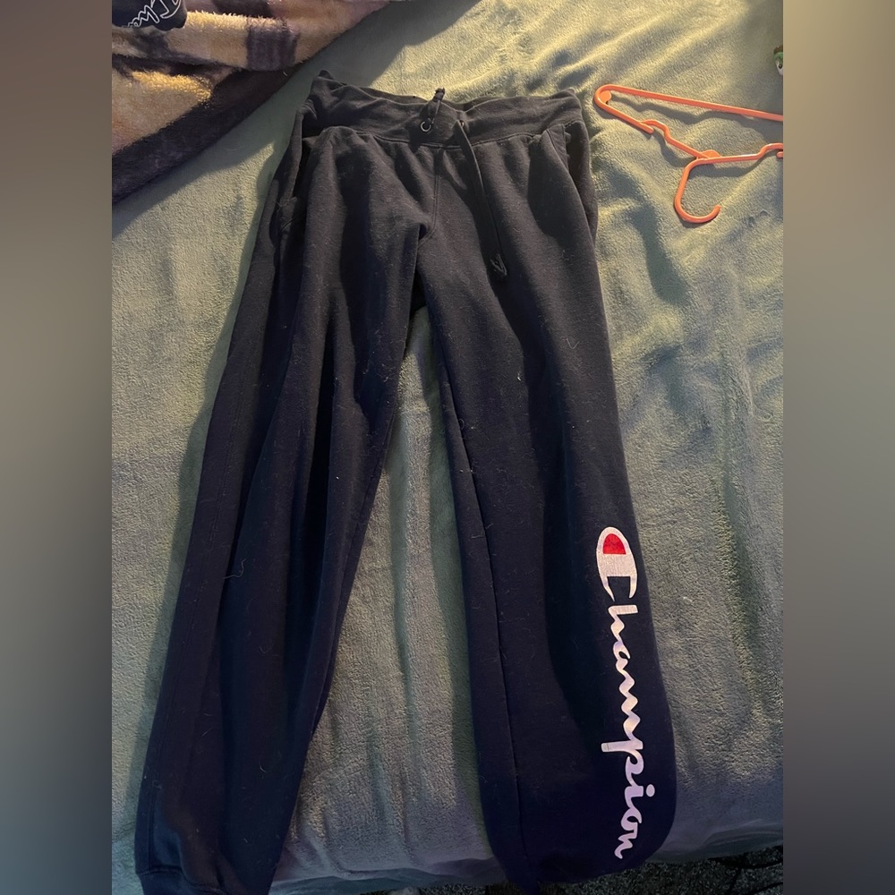 Dark blue Champion sweatpants